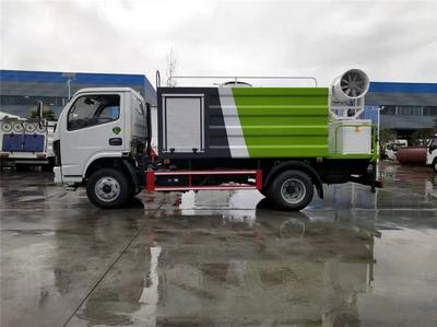 功能強(qiáng)噴霧抑塵車的特點(diǎn)與應(yīng)用